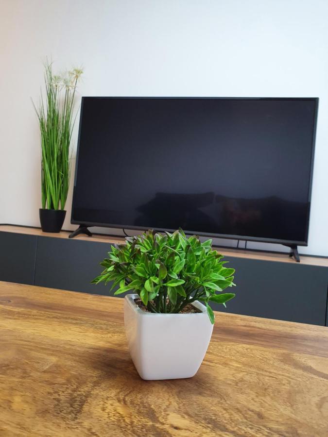 Talsa 1-Bedroom Apartment In City Center Siauliai Luaran gambar